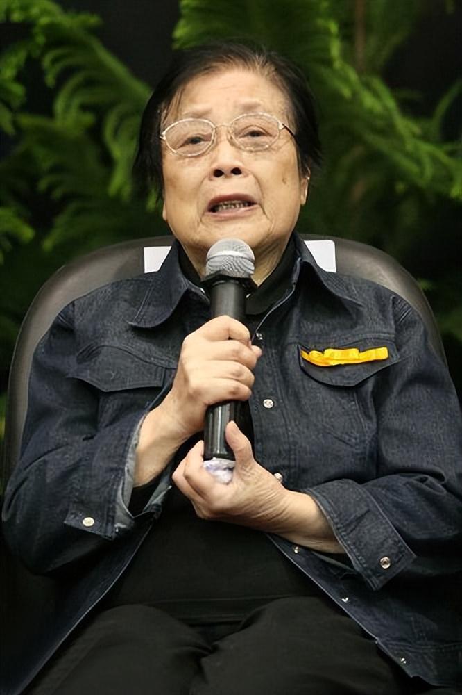 谢晋的小儿子谢佳庆去世:他去天堂里追随父母和哥哥了