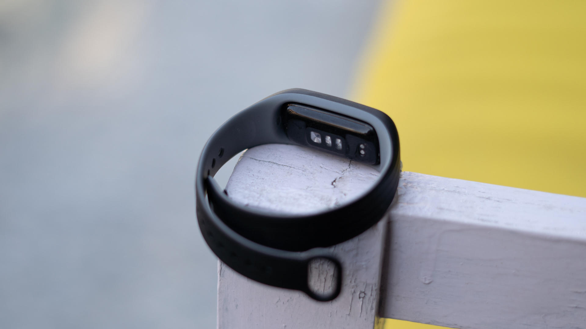 一加手环评测:配套应用简陋,续航表现糟糕