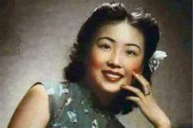 女特务张春莲