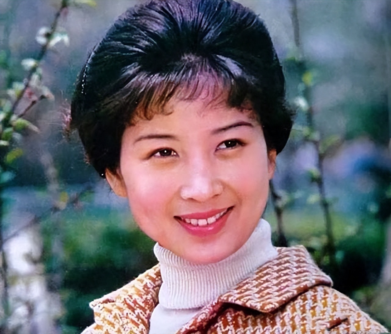 牧羊女丁岚为追求真爱放弃一切出国自毁前程的她后悔吗