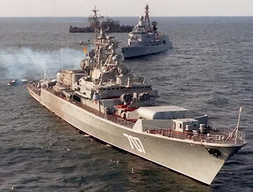 1975年苏联"警戒号"军舰事件,真相是"叛逃",还是"起义"?