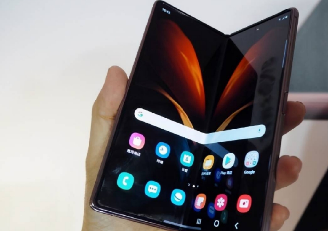 三星 galaxy z fold 5,这款折叠手机性能超出想象,带来很多灵感