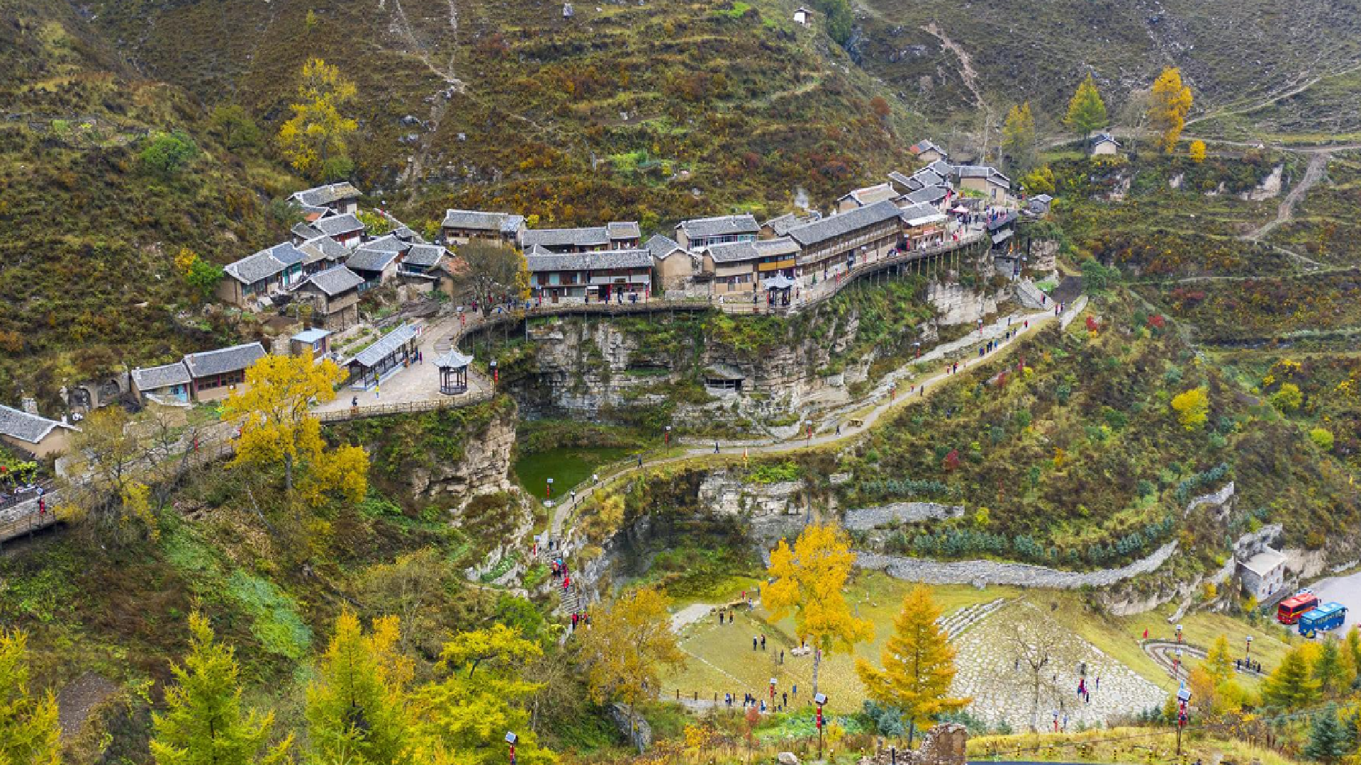 山西蘆芽山風景區,擁有萬年冰洞,避暑好去處