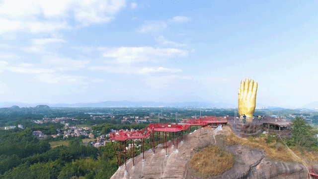 清远马头山风景区向最可爱的人致敬!军人免费游!