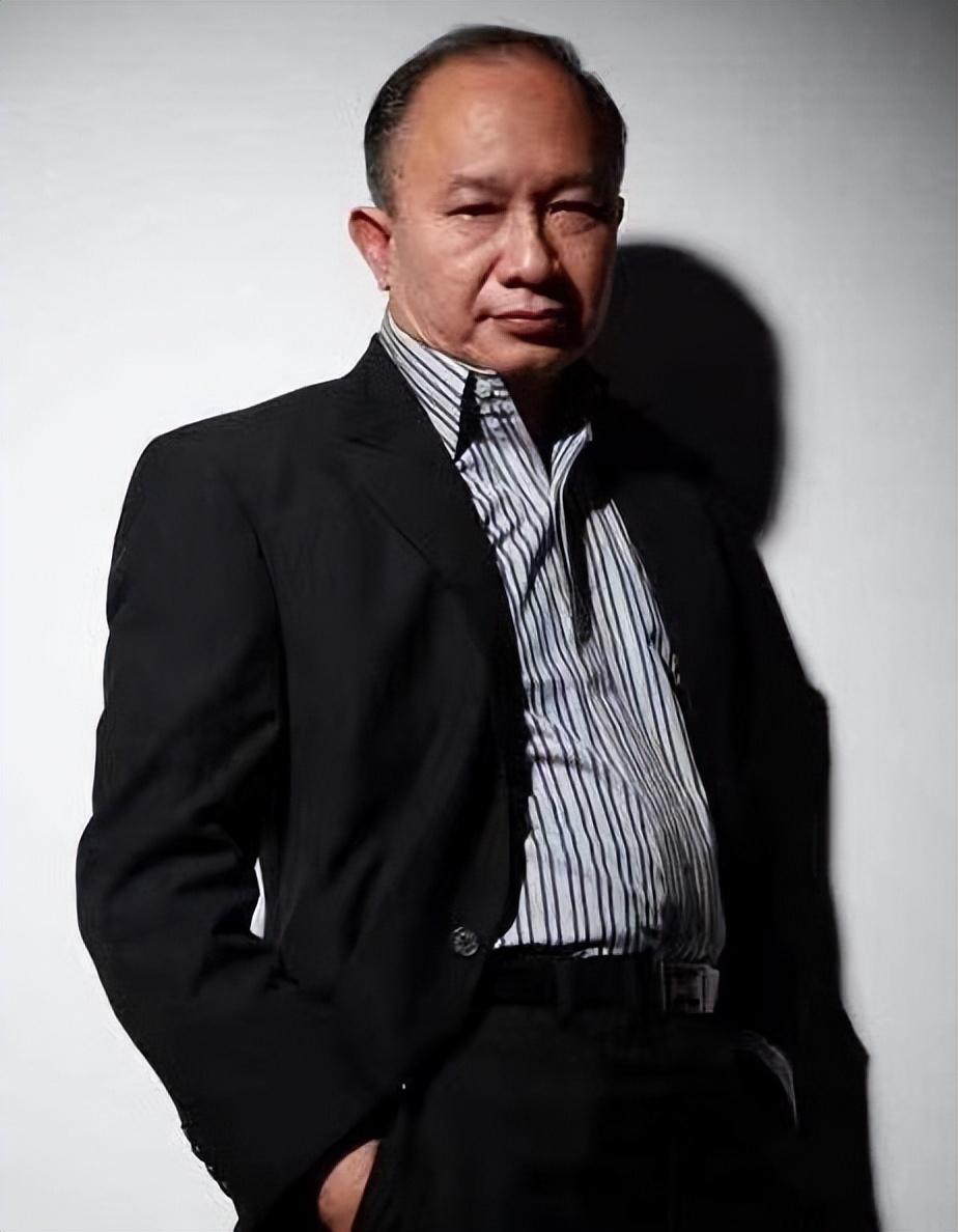 回顾著名导演吴宇森与妻子双双患上癌症2020年卖房产来换救命钱