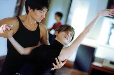 《爱君如梦》刘德华 小格局电影