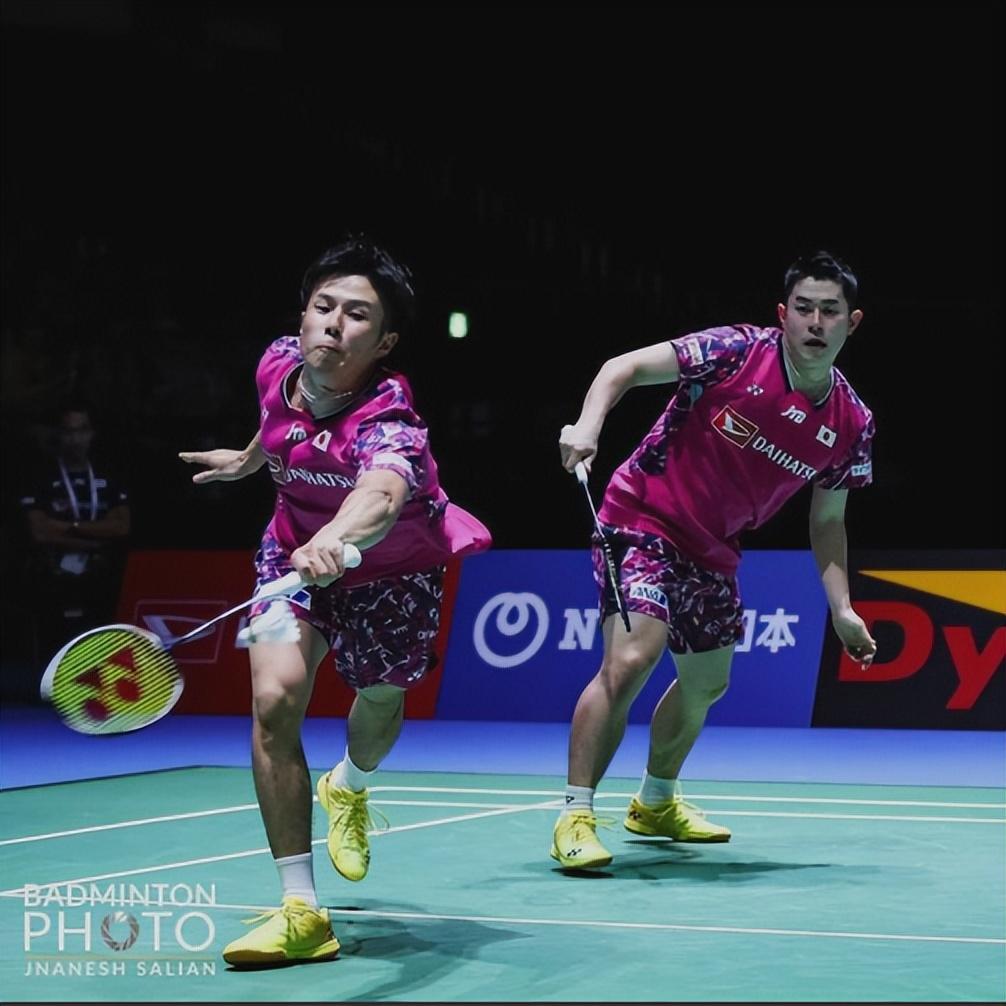 决赛拿下地头蛇,日本赛登顶的王齐麟/李洋斩获超级750赛的首冠