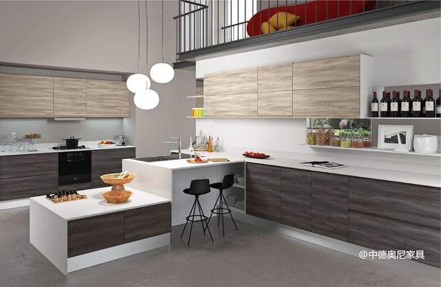 意式轻奢风格的厨房设计