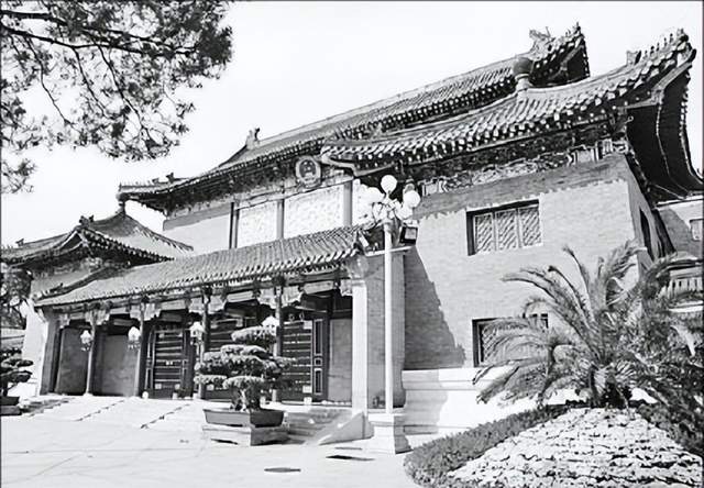 1967年大闹怀仁堂的"三老四帅",最默默无闻的当时职务级别最高