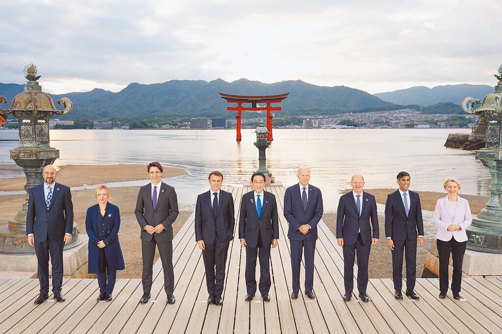 广岛g7峰会成了笑话,拜登拒绝为核爆日本道歉,美国在建空中楼阁