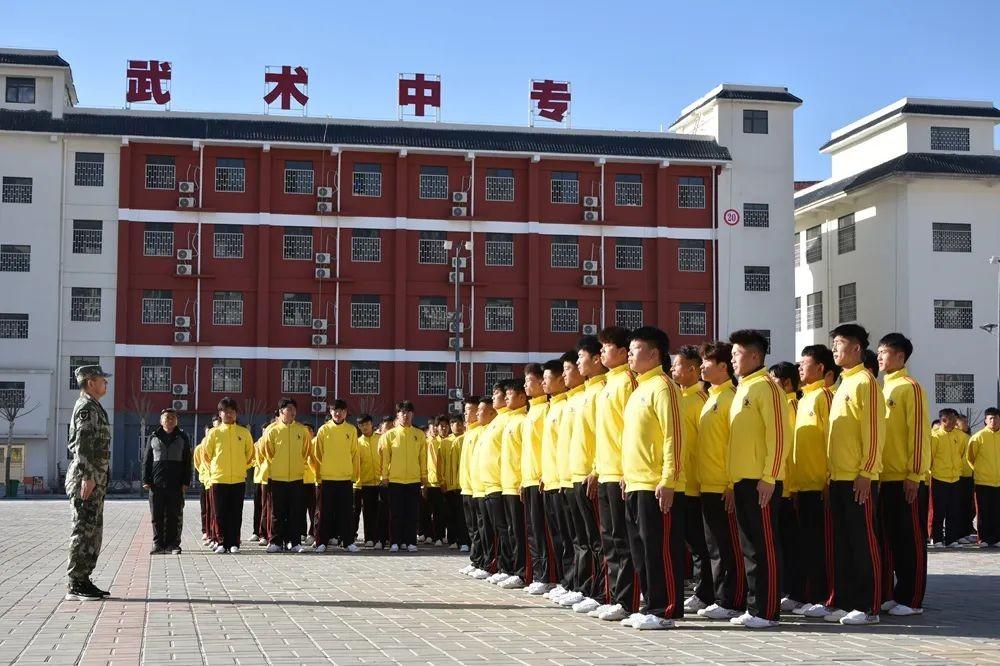 少林小龙武校新学期武教部军训汇演