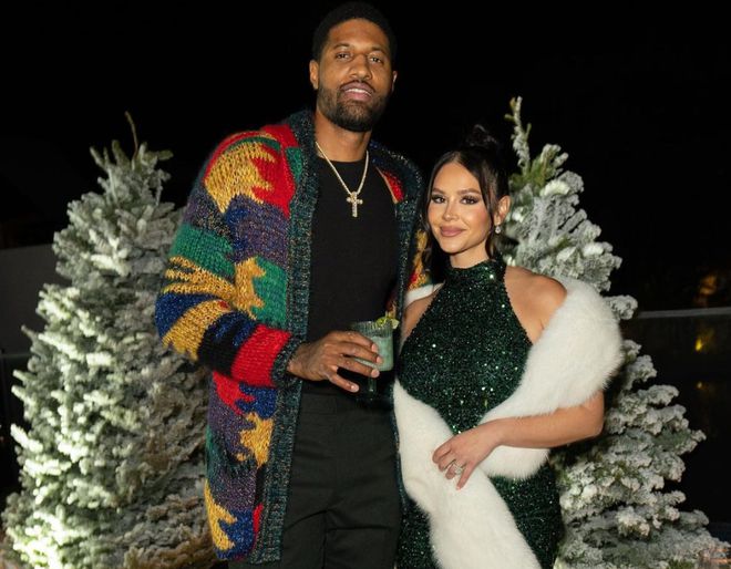 保罗乔治妻子晒度假照片!曼妙好身材尽显无遗 她曾是脱衣舞娘