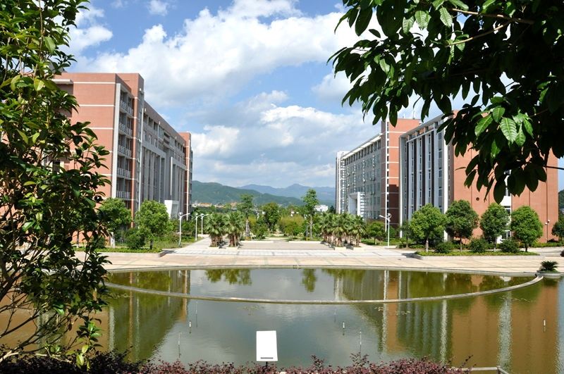 革命圣地南平市,共有4所高校,仅武夷学院 一所本科院校