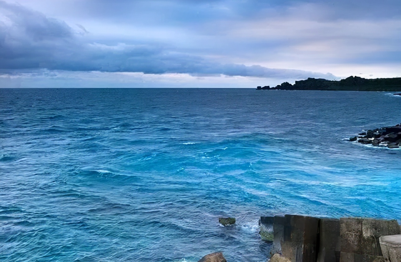 我国的台湾海峡水深仅60米,直接填平建路可以吗?专家给出答案