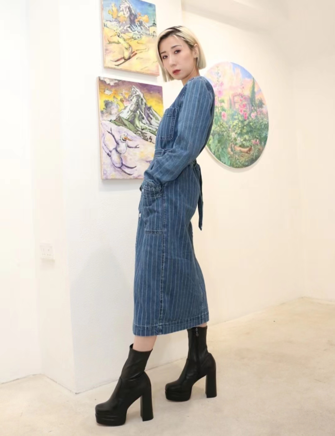 继续恋爱!歌手泳儿与男友爱情长跑近十年,自觉一纸婚书不太重要