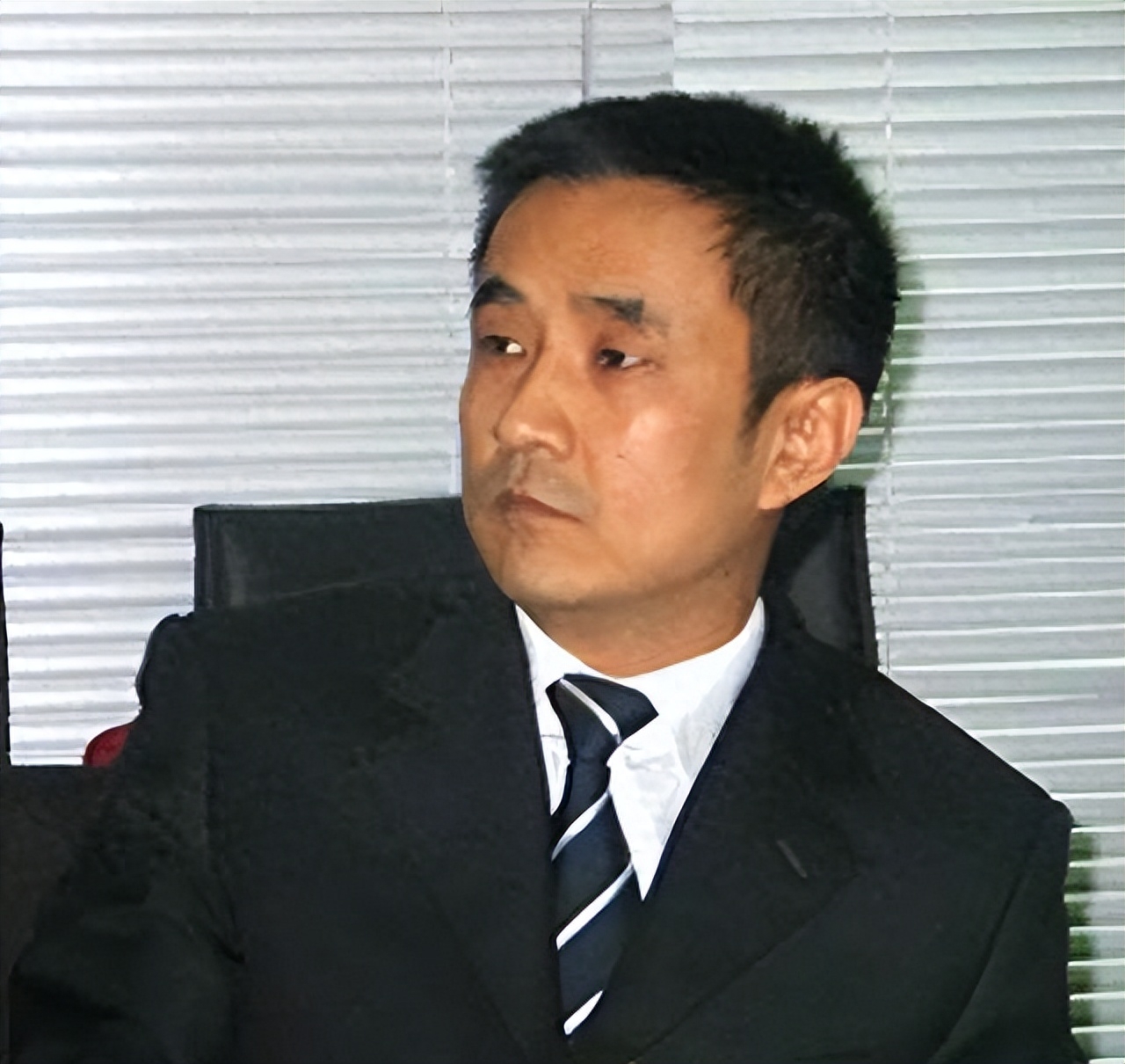 虽然现在的王永红下场很惨,但是曾经的他在商业圈也算的上是叱咤风云