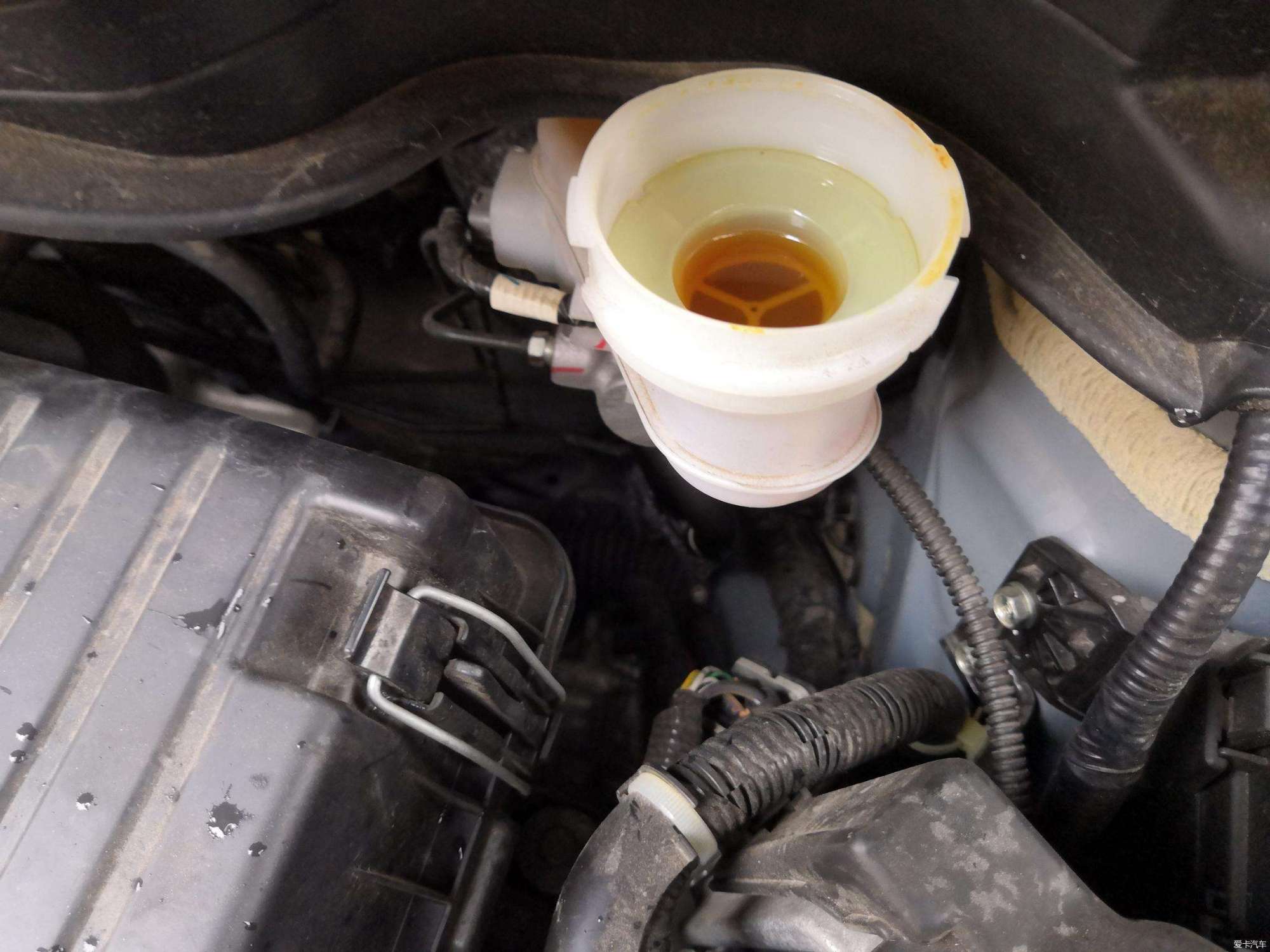 汽车上的"五油三水"都有哪些?为啥有人说是六油?遗忘了哪个