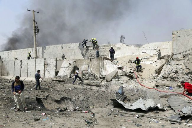 喀布尔机场突然爆炸,恐怖袭击再次出现,阿富汗内战还会爆发吗?