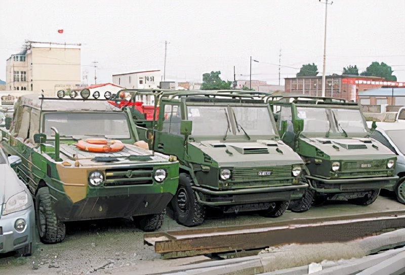 河北最牛黑老大杨树宽,敲诈8个亿开装甲车上路,被捕后结局如何