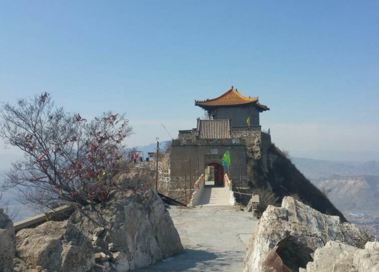 平陵城与香草园的故事