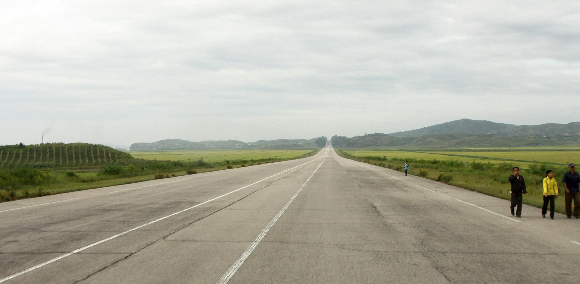 朝鲜的高速公路图片