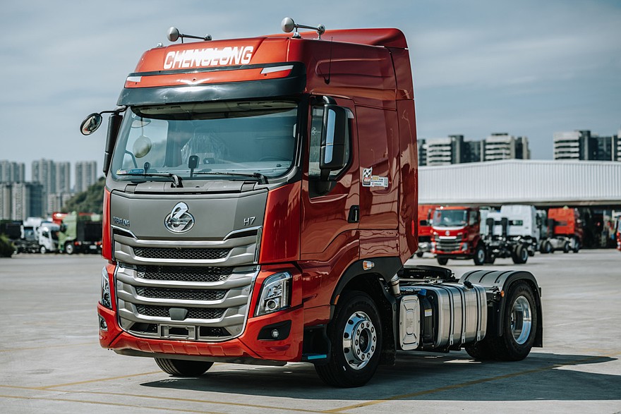 乘龙h7重卡进军俄罗斯市场,发动机排量12.2升,最大功率480马力