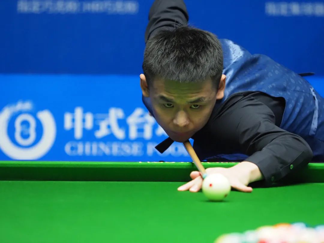 对郑宇伯的那颗黑八静电让他心疼至今,卷土重来的冯泽源想拿冠军