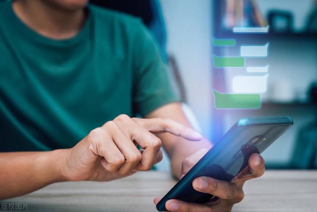 "双面教授"吴志杰:强暴女教师上百次,流产两次,只被学校辞退