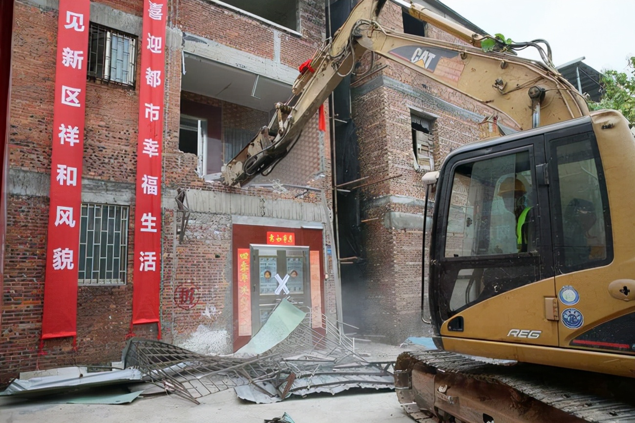 在北京市朝阳区西南部有着一座名叫红寺村的城中村,由于在村子附近有