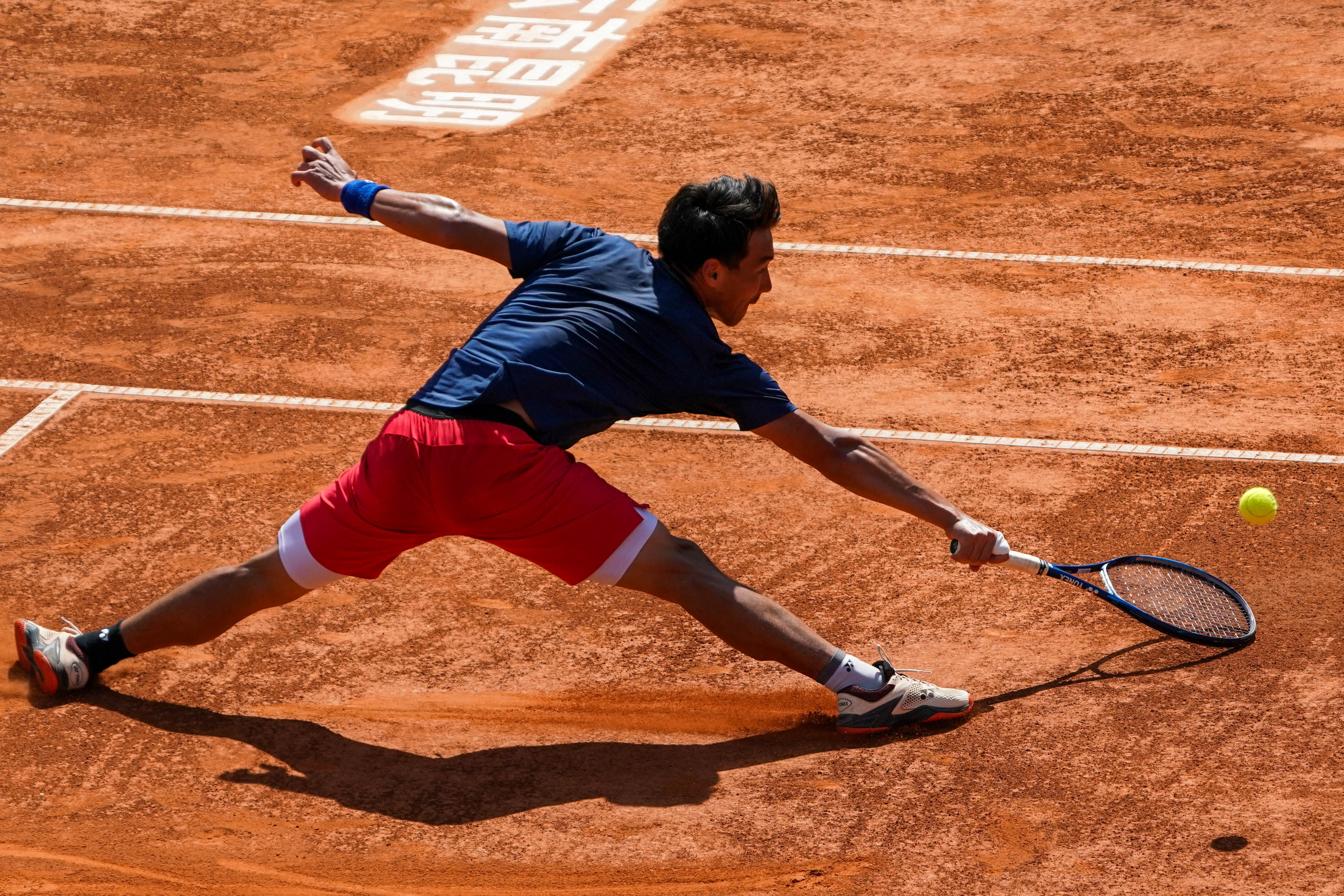 网球——2021中国巡回赛安宁站:布云朝克特晋级决赛