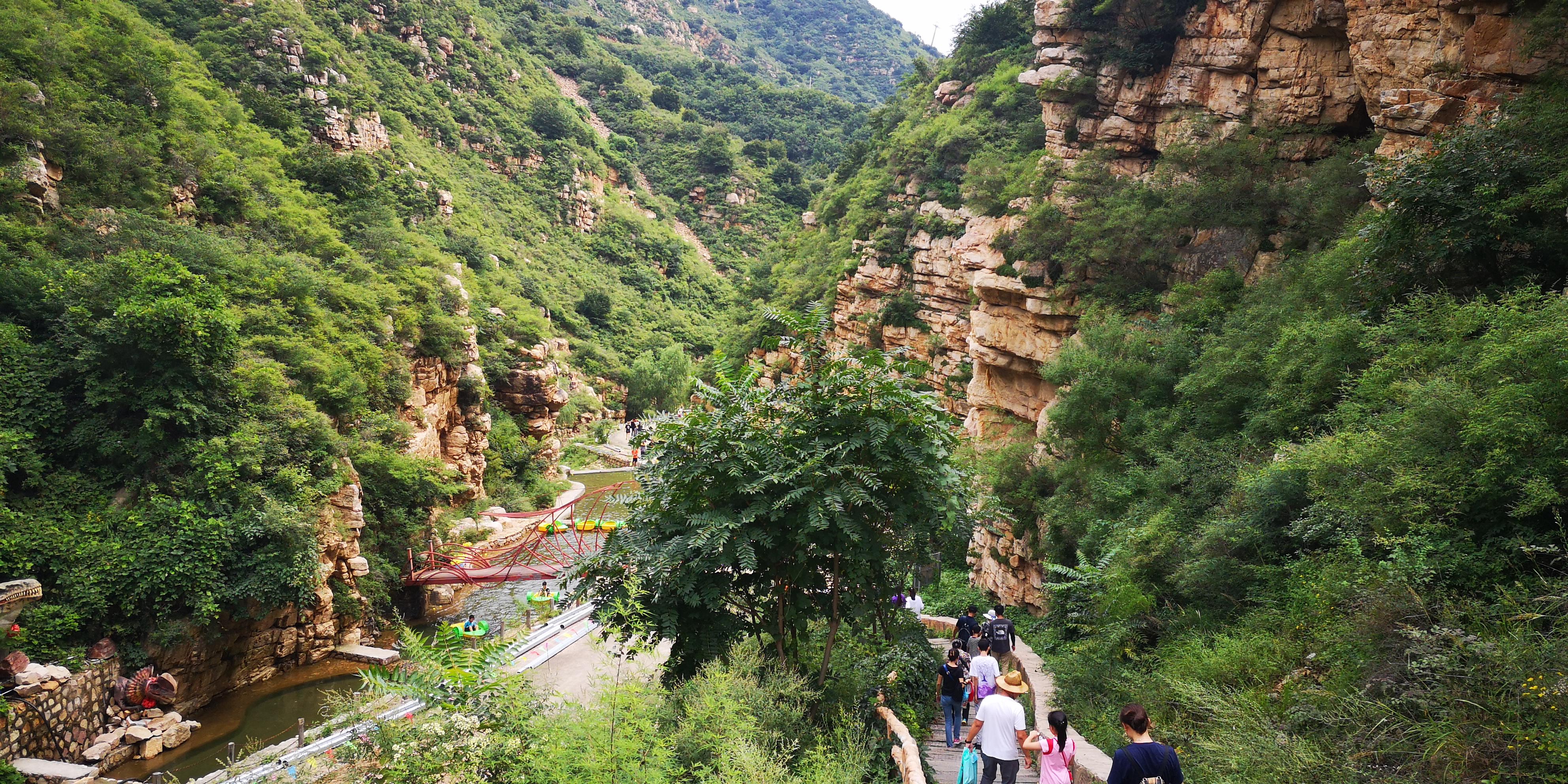 天津蓟州车神架景区旅游攻略:泼水节很好玩,孔雀表演值得看