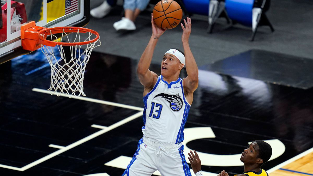 化身场上将军!rj汉普顿组织天赋有展现,魔术后场未来更可期?