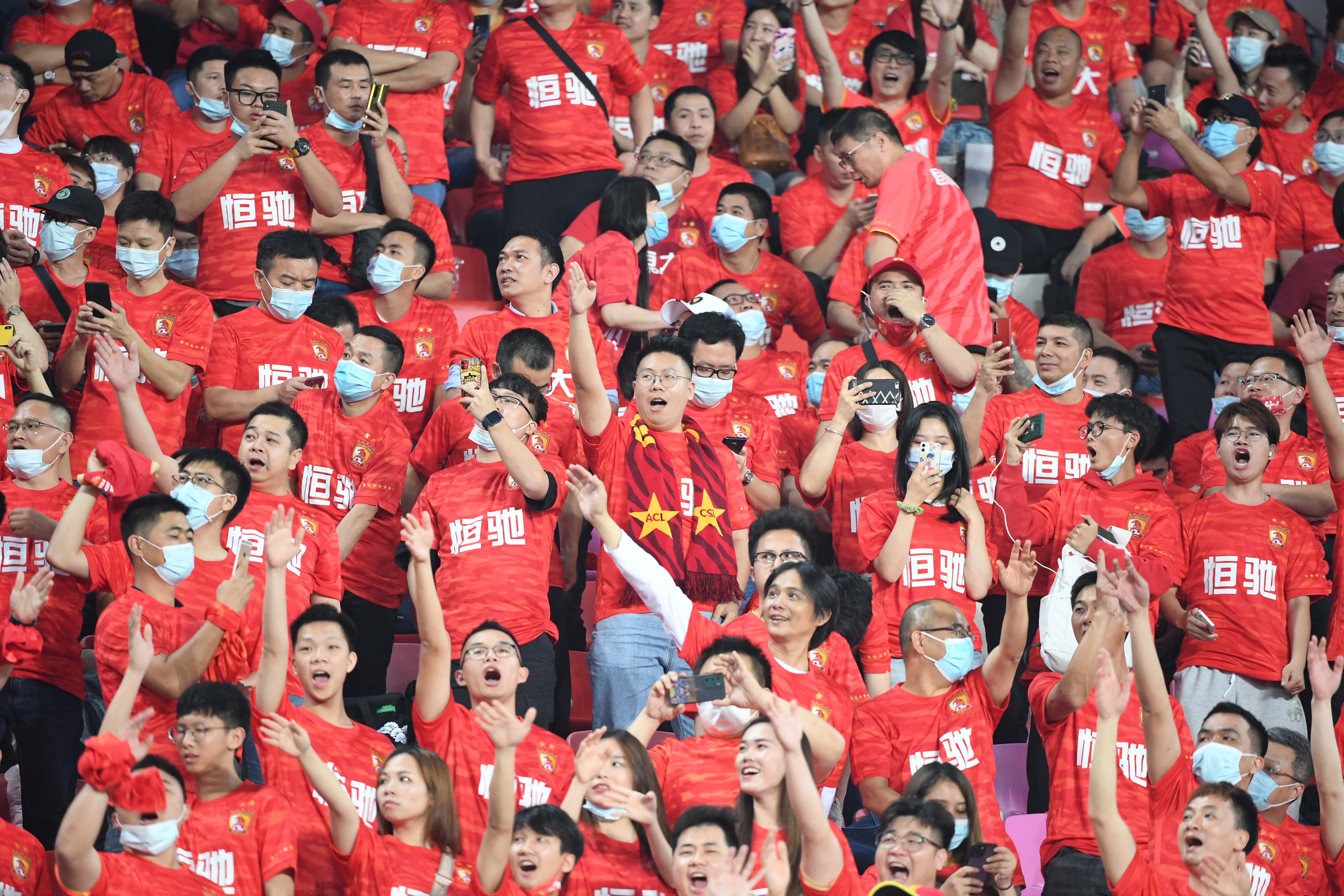 足球——新赛季中超联赛开幕式在广州举行