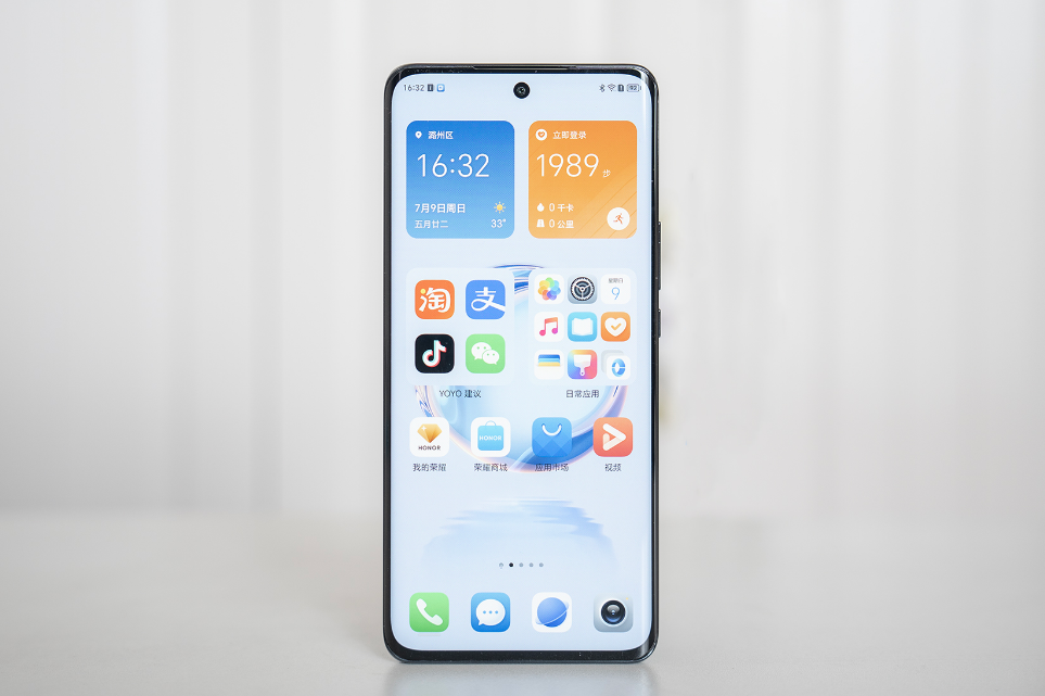 想给父母买新手机,这4款就比较合适,好功能全性价比也高