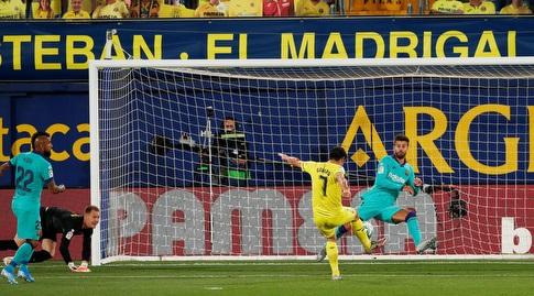4-1狂胜!巴萨73分紧追皇马:梅西助攻双响炮,苏牙194球持平传奇