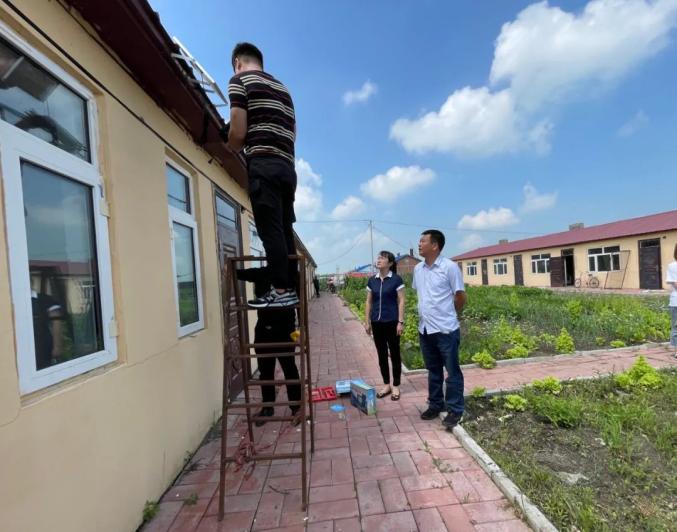 海伦市伦河镇第一破鞋图片