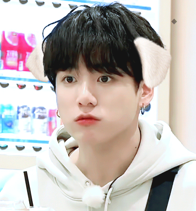 盘点韩国十大神颜男爱豆,你觉得谁最帅?