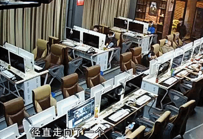 东莞男子网吧砍人,父母叫嚣"精神病杀人无罪"