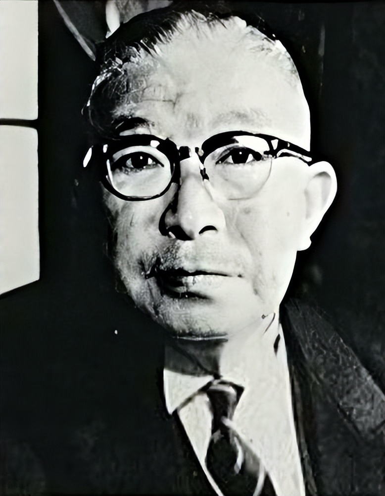侵华时期的日本首相图片