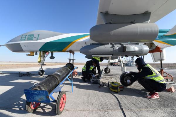 人工影响天气无人机"甘霖-i"首飞成功