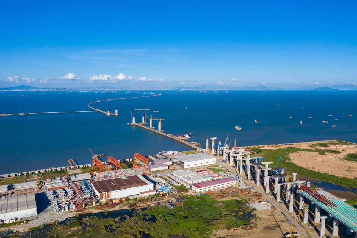 台湾海峡隧道建设有多大难度,2035年可以实现坐着高铁去台湾吗