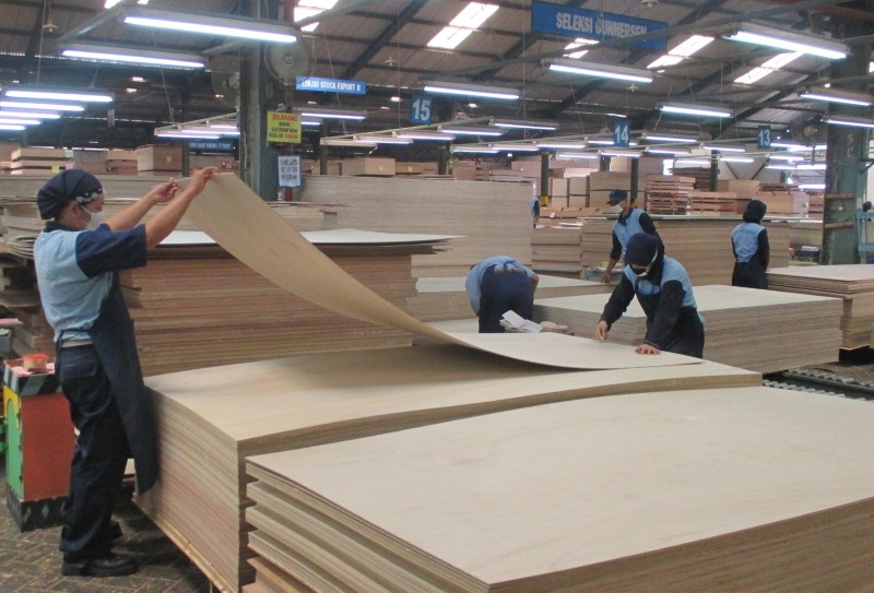 关注人造板材,先关注胶合板的生产工艺