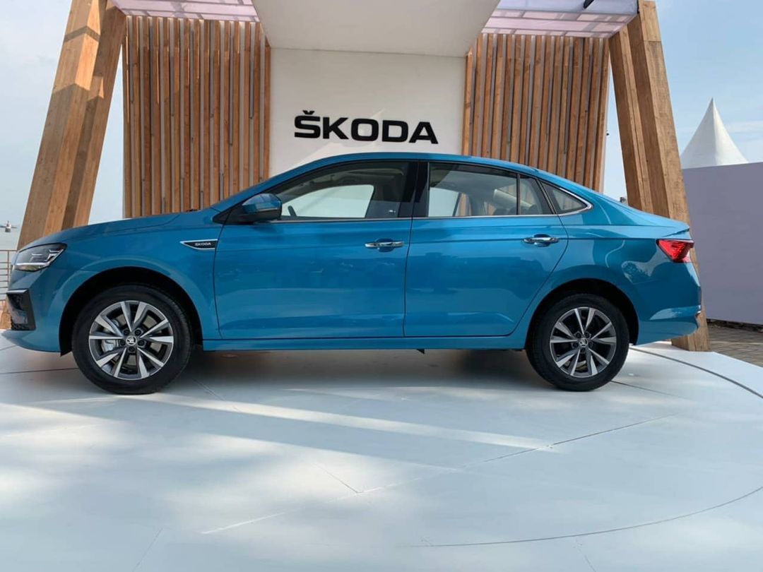 桑塔纳迎来兄弟车型!运动造型 犀利灯组 新动力,越来越帅气