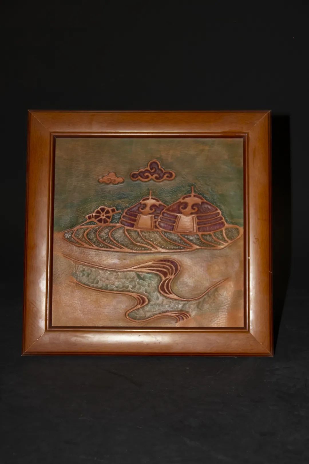 省(自治区)级传承人吉仁塔·甫仁加甫老师作品 新疆蒙古族皮制品制作