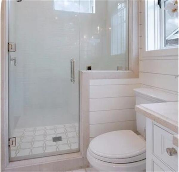 装修旧房改造,卫生间如何打隔断实现干湿分离?