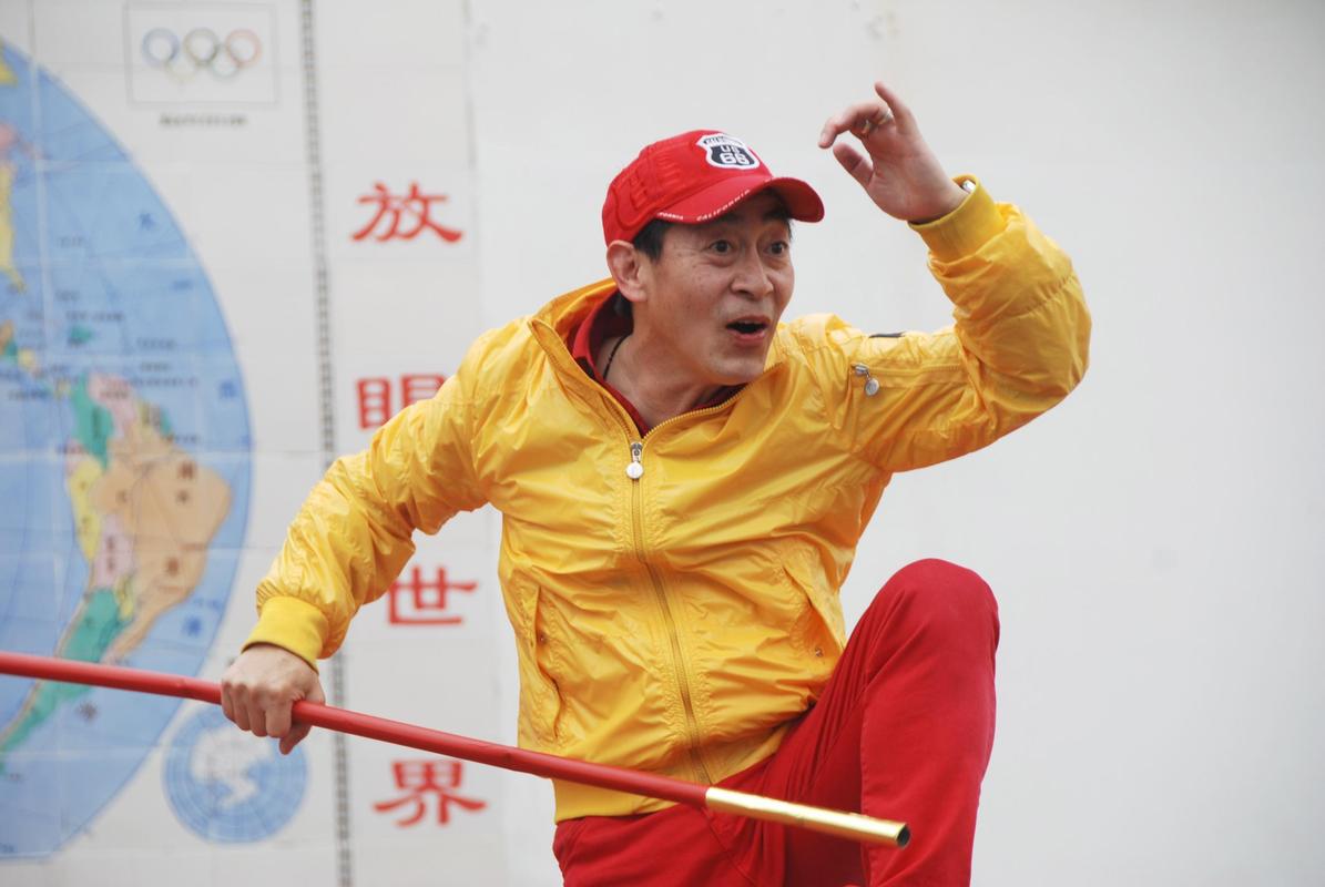 孙悟空扮演者六小龄童的真名是