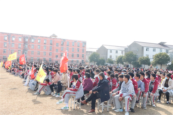 盱眙县马坝初级中学举行中考百日冲刺誓师大会