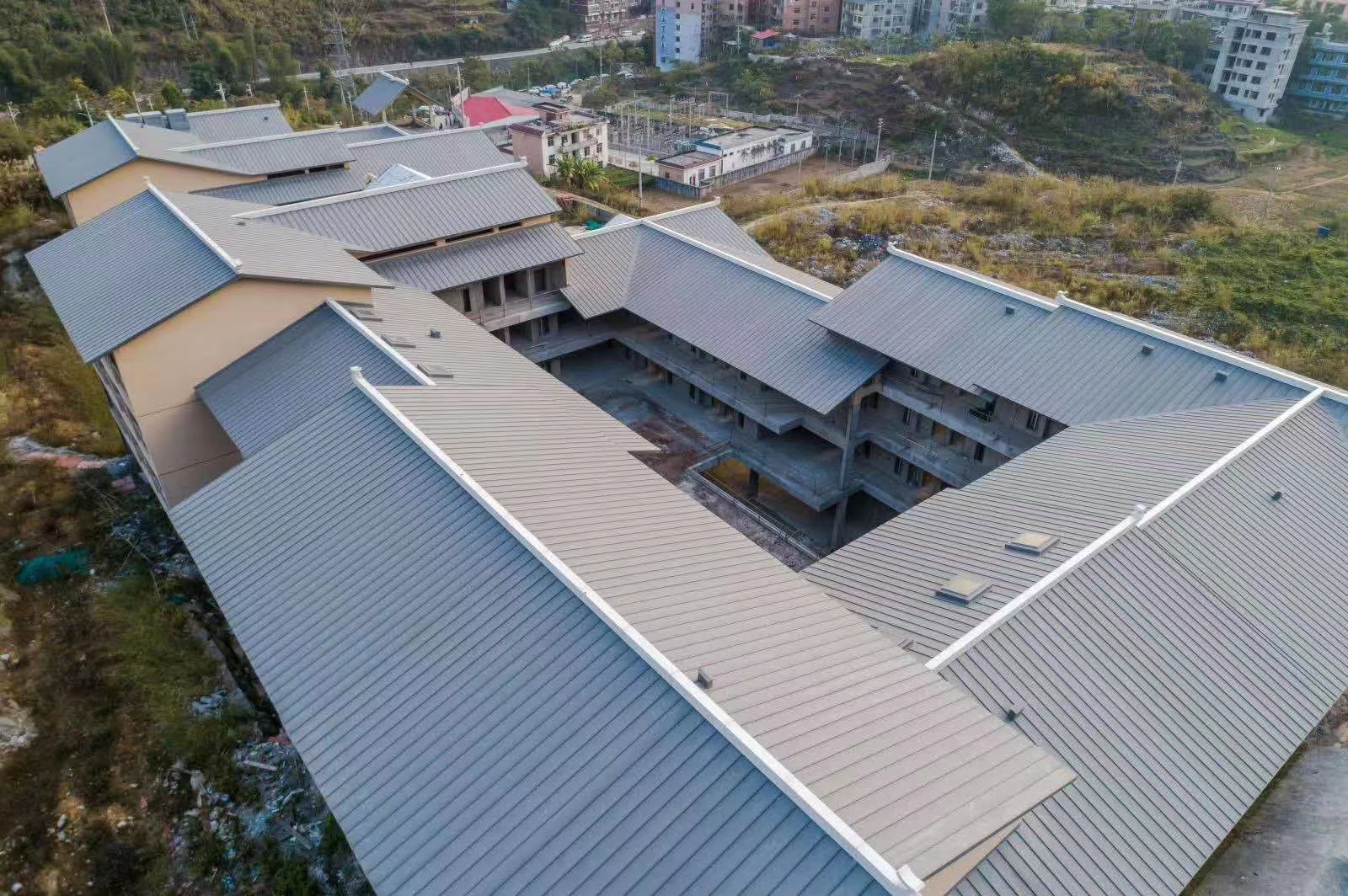 钛锌板屋面实际应用案例