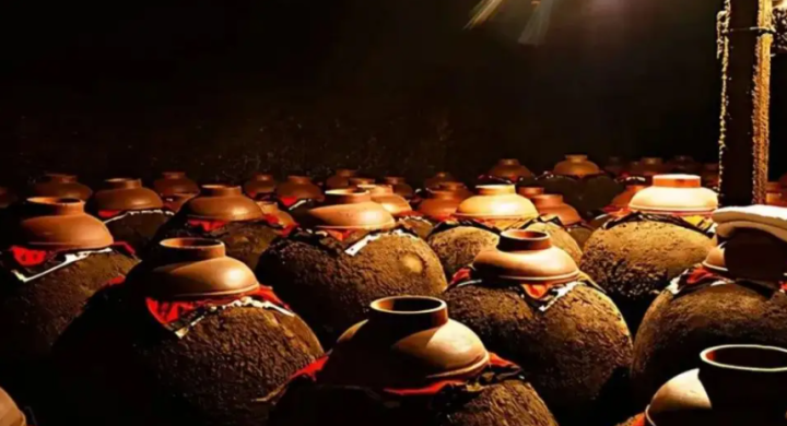 市面上的洞藏白酒,是噱头吗?自带光环的洞藏酒,它真的好吗?