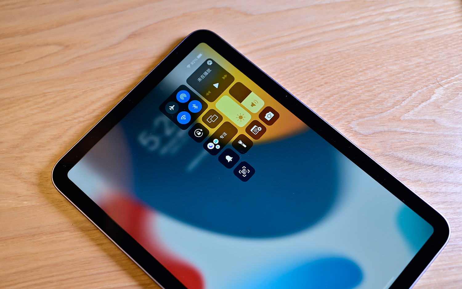 3799元的苹果ipad mini 6开箱体验:游戏有卡顿,胜在小巧轻盈